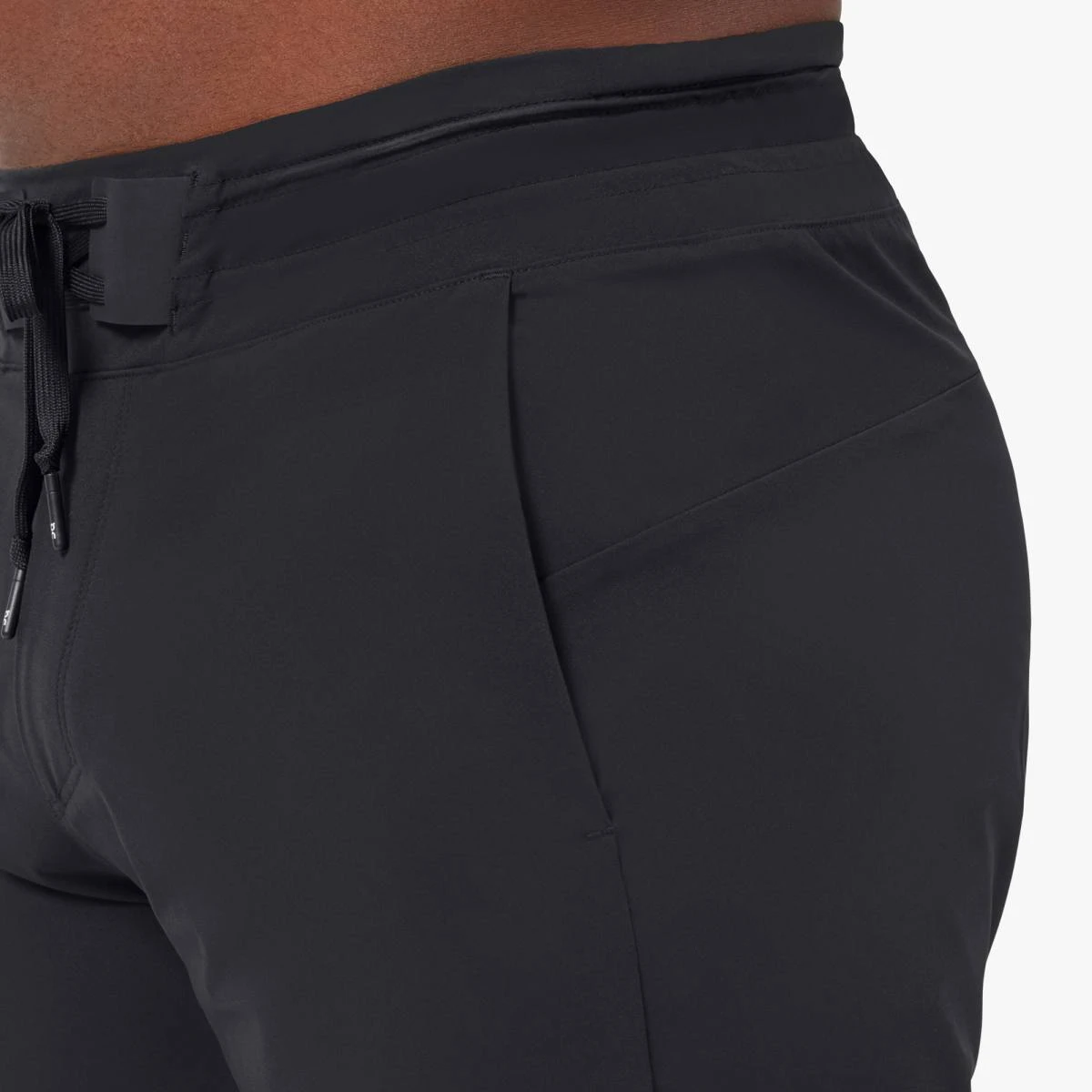 On Running Men's Hybrid Shorts -Black 7 On Running Men's Hybrid Shorts -Black - Image 5