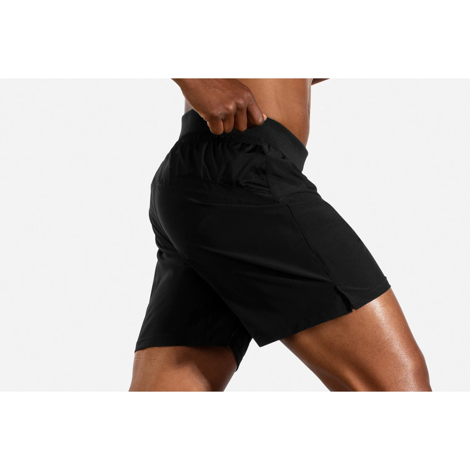 BROOKS Men's Sherpa 7" Short - Black 6 BROOKS Men's Sherpa 7" Short - Black - Image 4