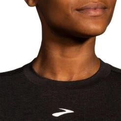 BROOKS Men's High Point Short Sleeve Shirt - Black -Daily Flex Shop 221638 001 D1 High Point Short Sleeve 9ffe05c4 516e 43be a134 715c5a725bb2