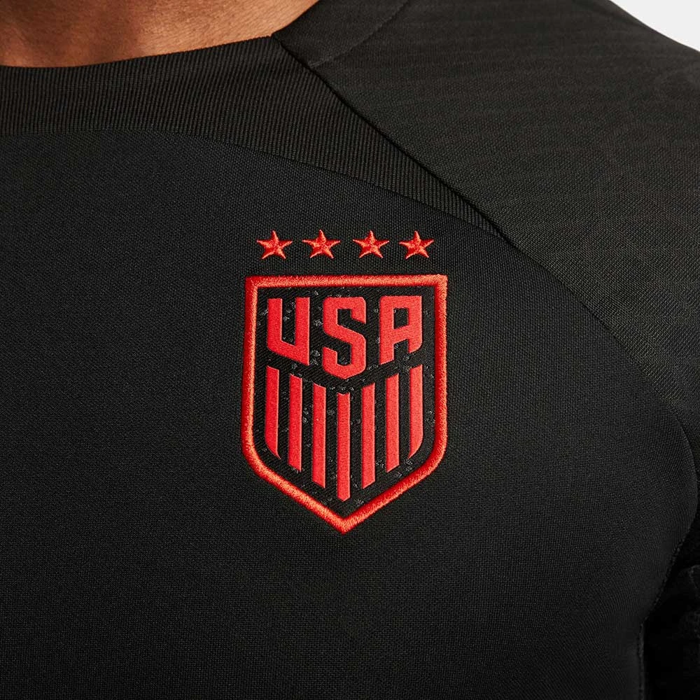 Nike Men's USA DF Strike SS Top - Black/Speed Red 6 Nike Men's USA DF Strike SS Top - Black/Speed Red - Image 4
