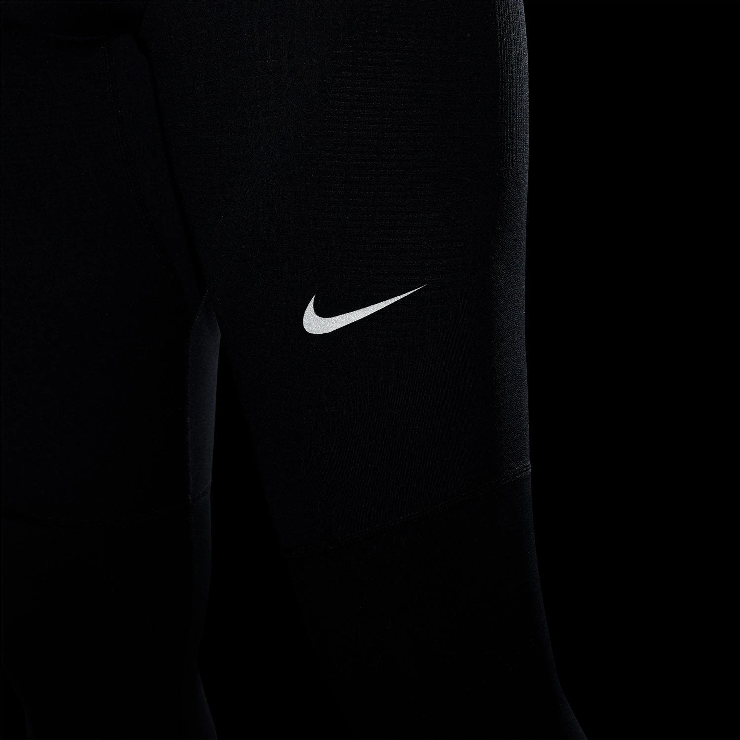 Men's Nike Phenom Elite Tight - Black/Reflective Silver 9 Men's Nike Phenom Elite Tight - Black/Reflective Silver - Image 7