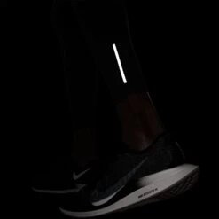 Men's Nike Phenom Elite Tight - Black/Reflective Silver 19 Men's Nike Phenom Elite Tight - Black/Reflective Silver -Daily Flex Shop CZ8823 010 PHSYM007 2000
