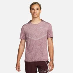 Daily Flex Shop 17 Nike Men's DriFit Rise 365 Short Sleeve - Dark Beetroot