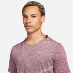 Nike Men's DriFit Rise 365 Short Sleeve - Dark Beetroot -Daily Flex Shop CZ9184 638 PHSYM001