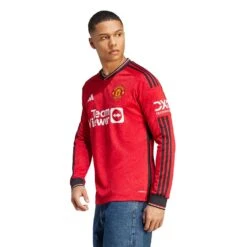 ADIDAS Men's Manchester United 23/24 Home Long Sleeve Jersey - Team Collegiate Red 10 ADIDAS Men's Manchester United 23/24 Home Long Sleeve Jersey - Team Collegiate Red -Daily Flex Shop IP1729 21 model