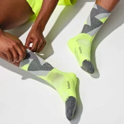 Feetures Unisex Elite Light Cushion Mini Crew Sock - Peak Lightening -Daily Flex Shop Lightning3 1024x1024 3e91b23a e186 4afe 855c 28ebbfd4f1ec