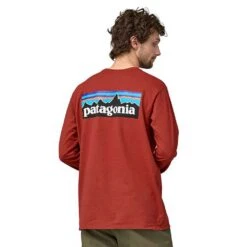 Patagonia Men's Long-Sleeved P-6 Logo Responsibili-Tee - Burl Red 8 Patagonia Men's Long-Sleeved P-6 Logo Responsibili-Tee - Burl Red -Daily Flex Shop POS WBF23 38518 BURD AXL2