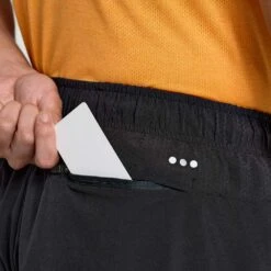 Saucony Men's Outpace 7" Running Short - Black -Daily Flex Shop SAM800329 BK 6