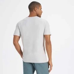 Vuori Men's Strato Tech Tee - Platinum Heather 9 Vuori Men's Strato Tech Tee - Platinum Heather -Daily Flex Shop V126HPT 3 1200x crop center.jpg 1