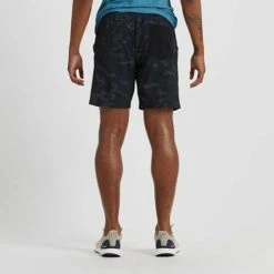 Vuori Men's Kore Short - Black Watercolor Camo -Daily Flex Shop V302BWC 3 2048x 37c0bc69 2323 497b 8fc8 5d89a47c93a3