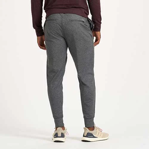 Vuori Men's Sunday Performance Jogger - Charcoal Heather 6 Vuori Men's Sunday Performance Jogger - Charcoal Heather - Image 4
